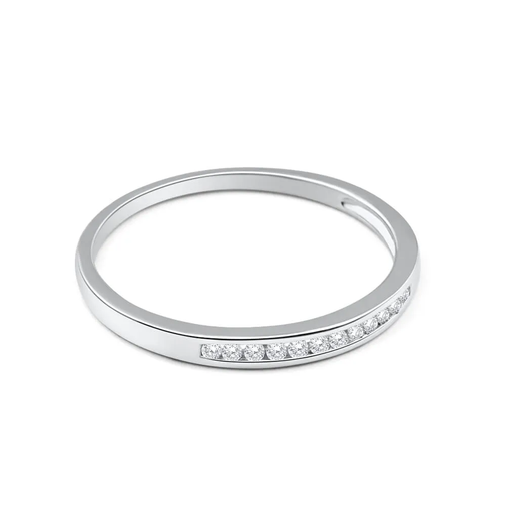 9ct White Gold Splendid Diamond Ring