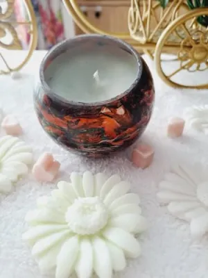 Dazzling Handmade Scented Coffee Candle (3D Red)