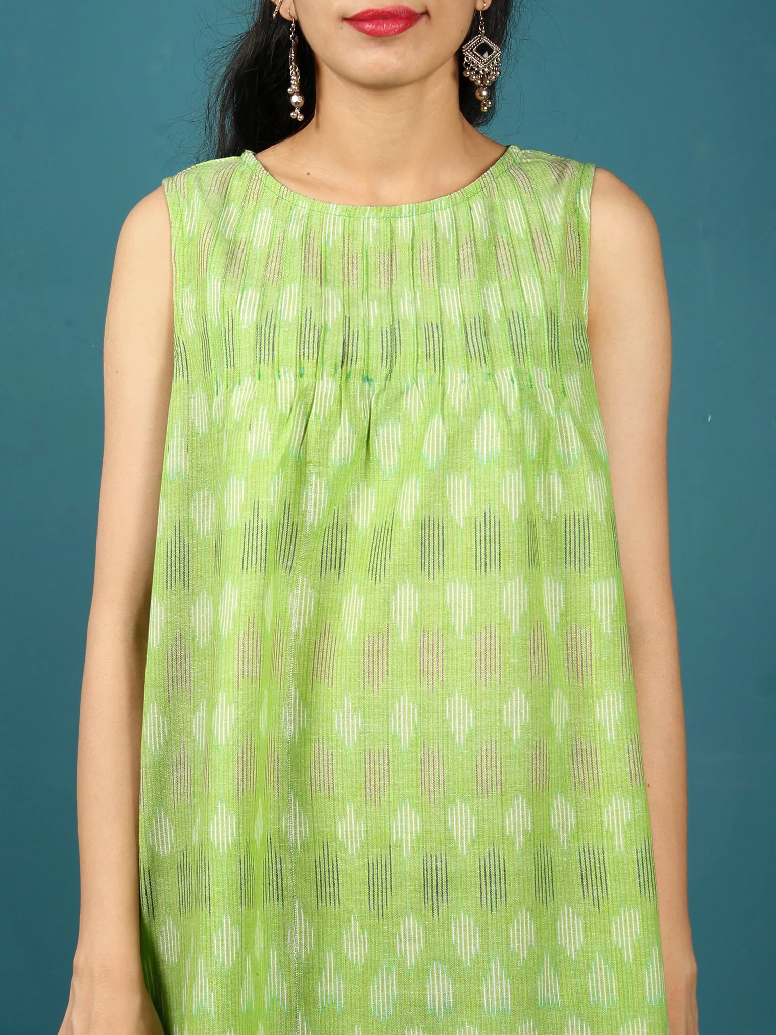 Green White Maroon Hand Woven Ikat Cotton Tunic With Pintuck  - Tun07F1230