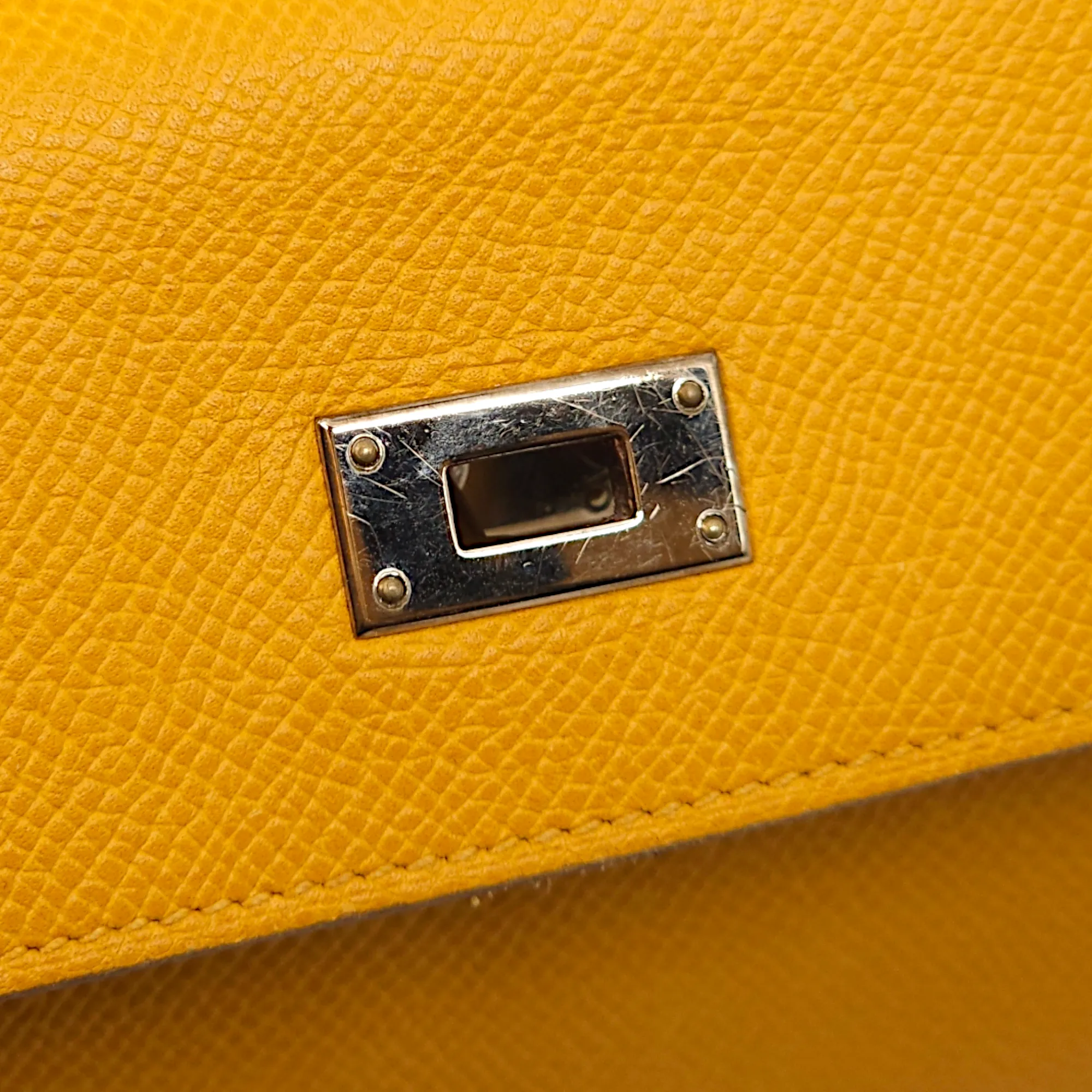 Kelly Jaune Ambre Wallet in Epsom, Palladium hardware