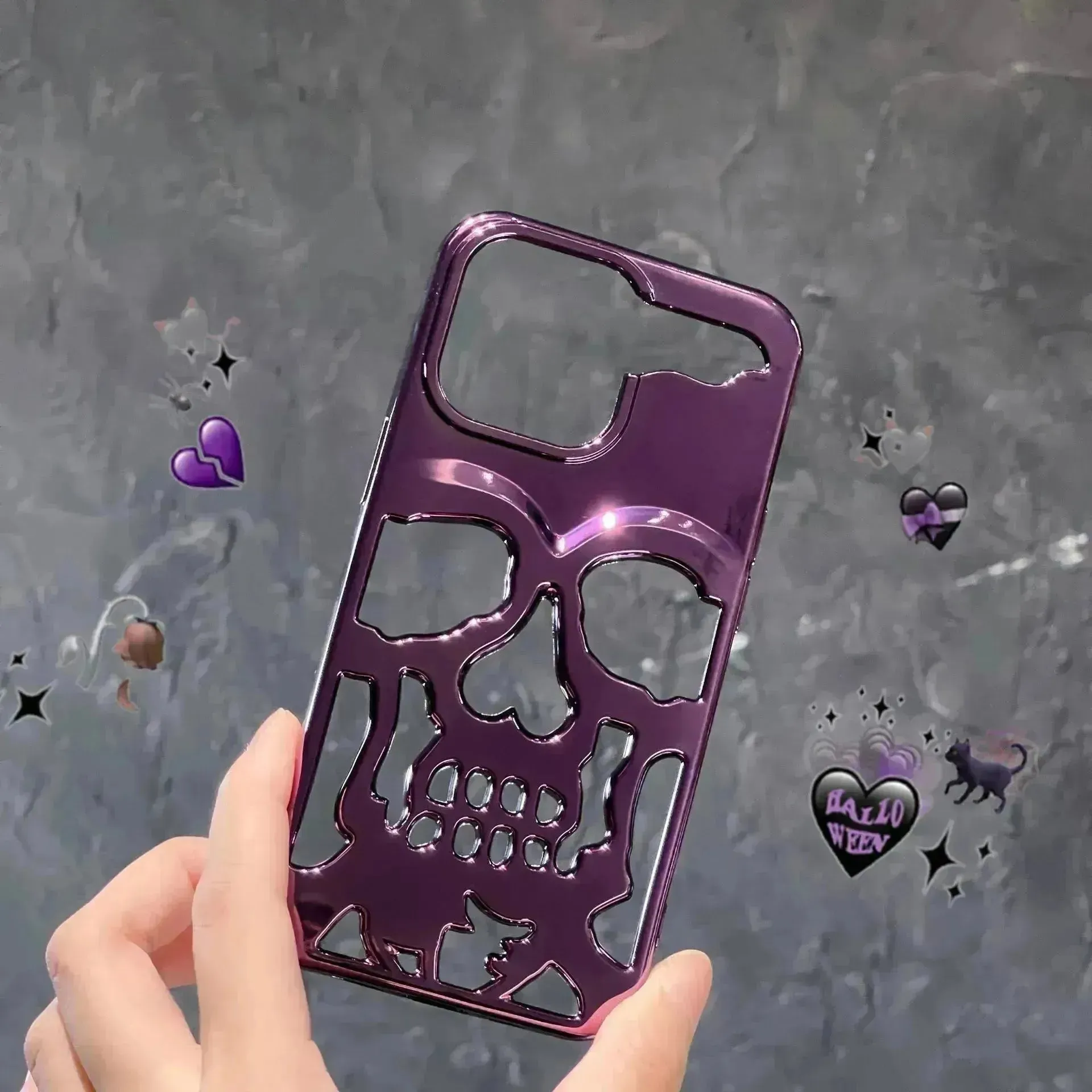 Luxury 3D Skull Metallic Glossy Gothic Phone Case compatible wit Apple