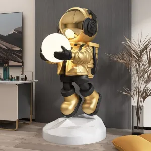 Modern Artistic Crafted Astronaut Statue Sculpture