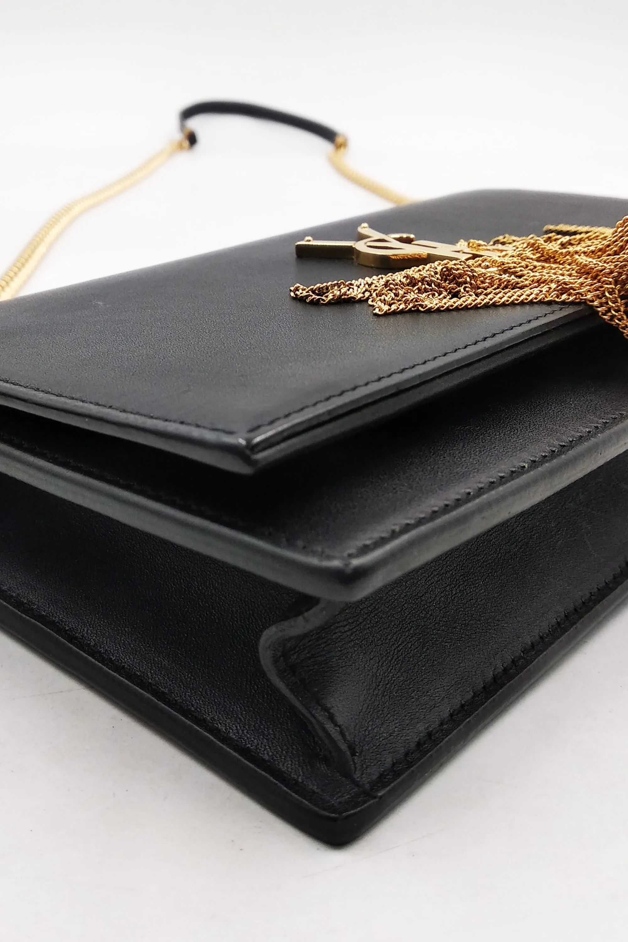 Monogram Small Kate With Tassel Black With Gold Hardware Black