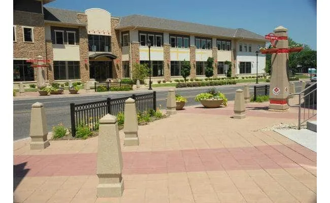 Obelisk Bollard with Reveal Line and Decorative Base