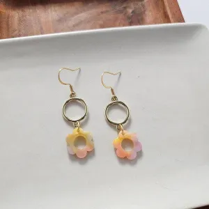 Rainbow Delight Daisy Earrings