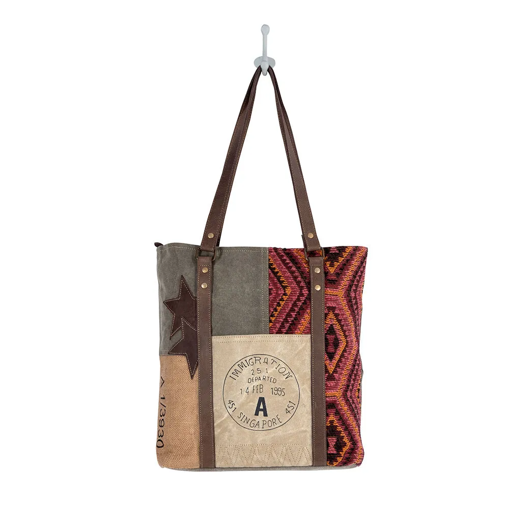 Singapore Port of Call Tote Bag