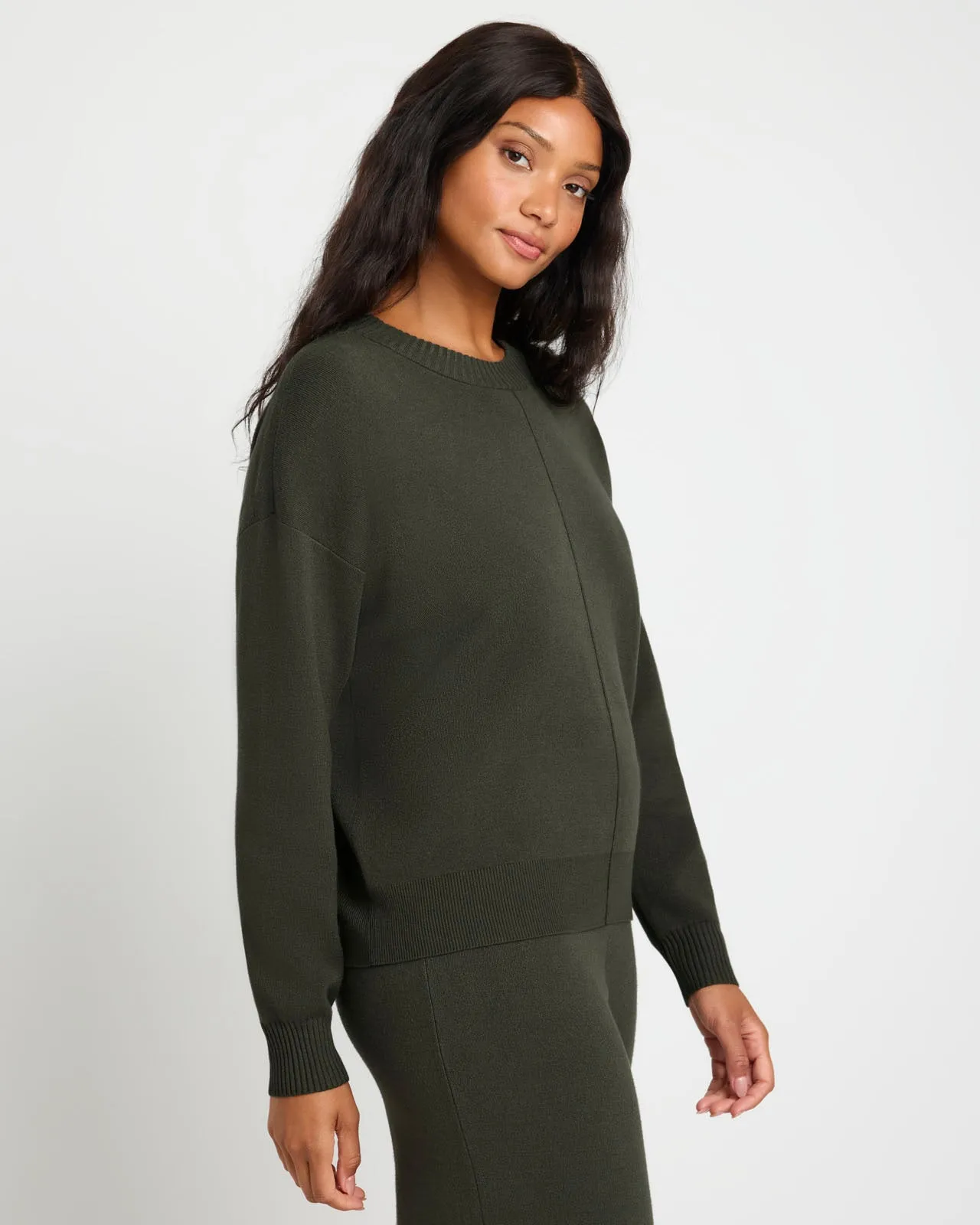 Splendid x @Cellajaneblog Solid Front Seam Sweater