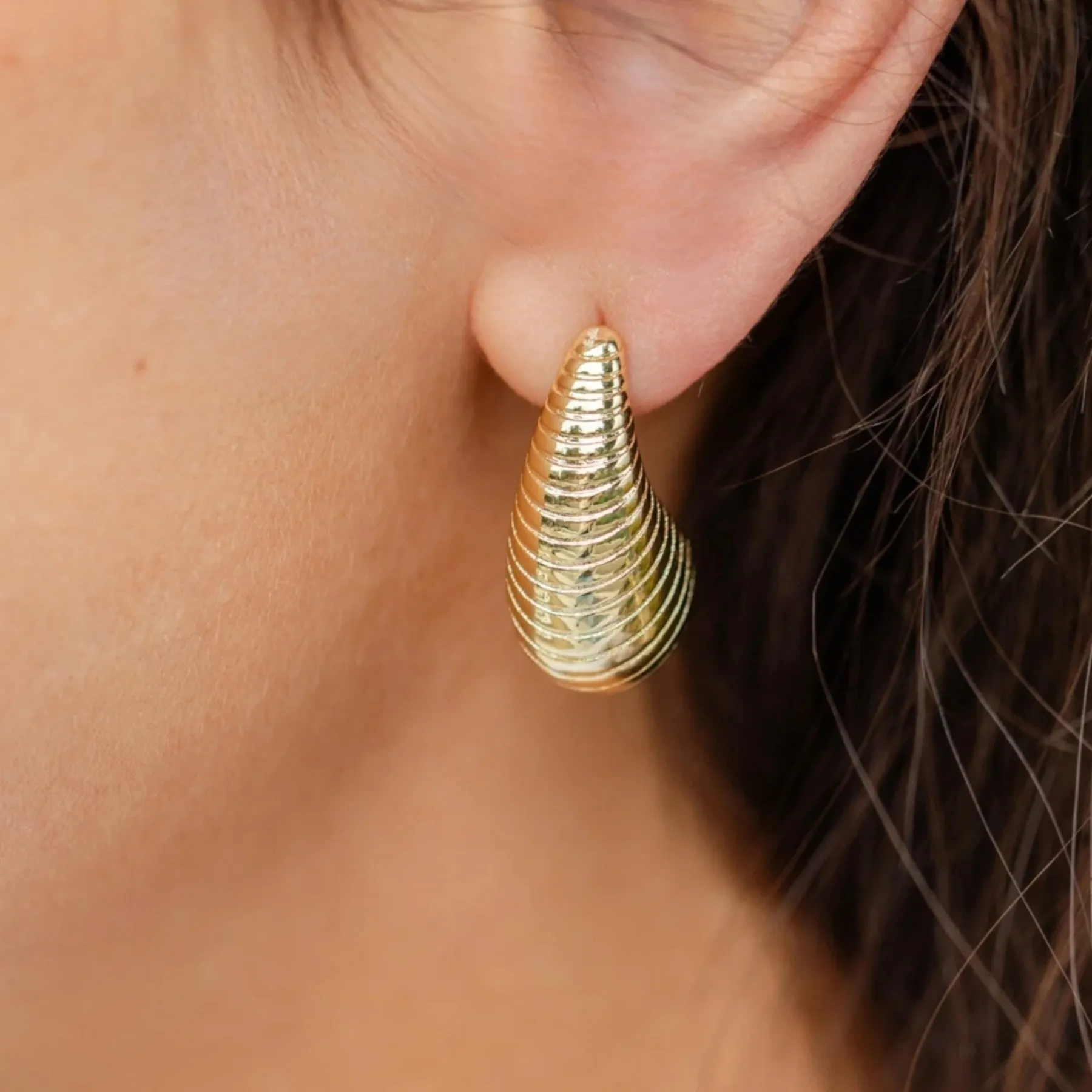 Trending Teardrop Stud Earrings