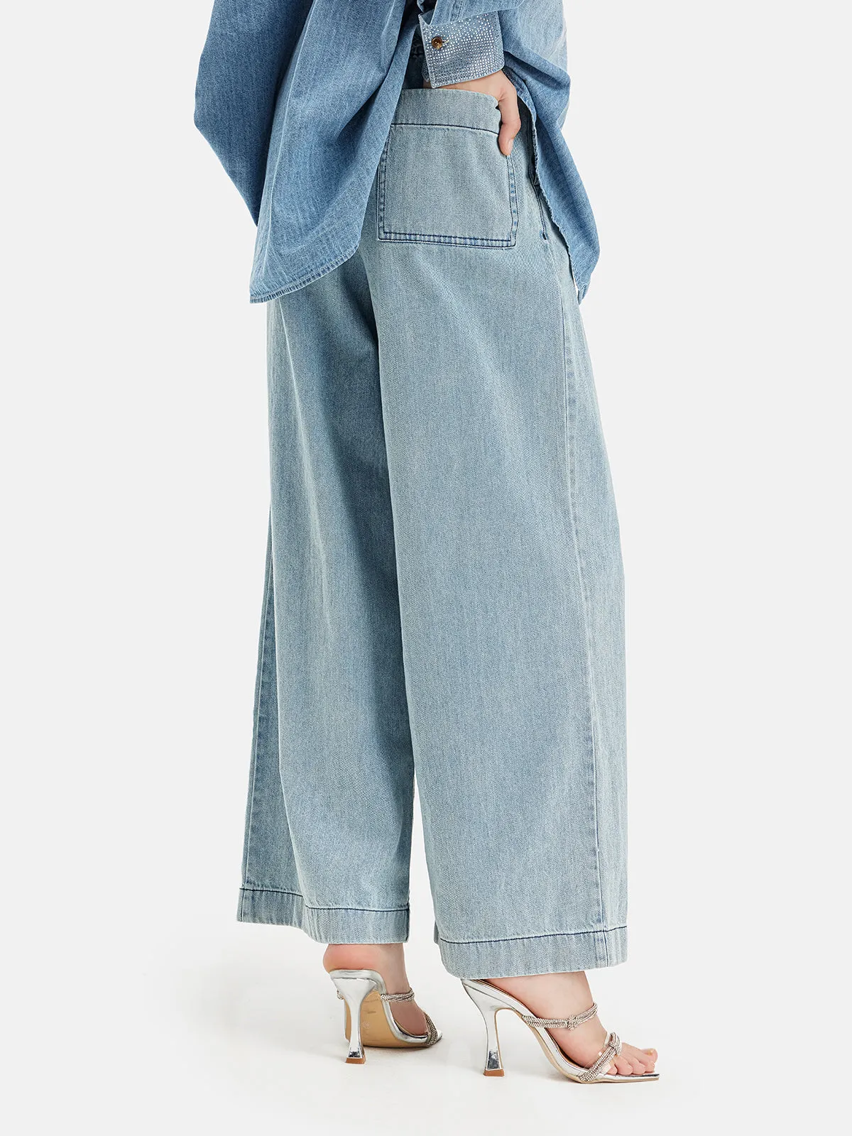 Washed Wide-Leg Jeans